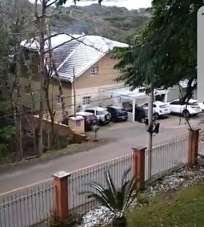 Hospedagem Vó Lina Apartman Gramado Kültér fotó