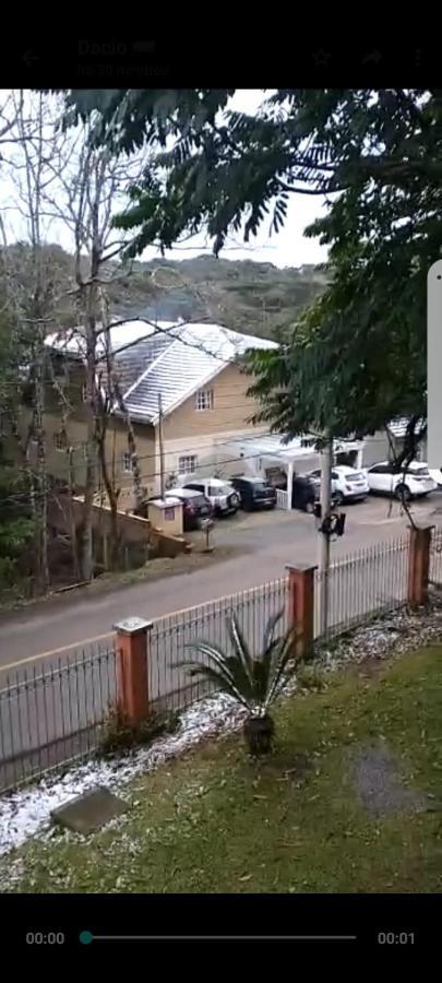 Hospedagem Vó Lina Apartman Gramado Kültér fotó